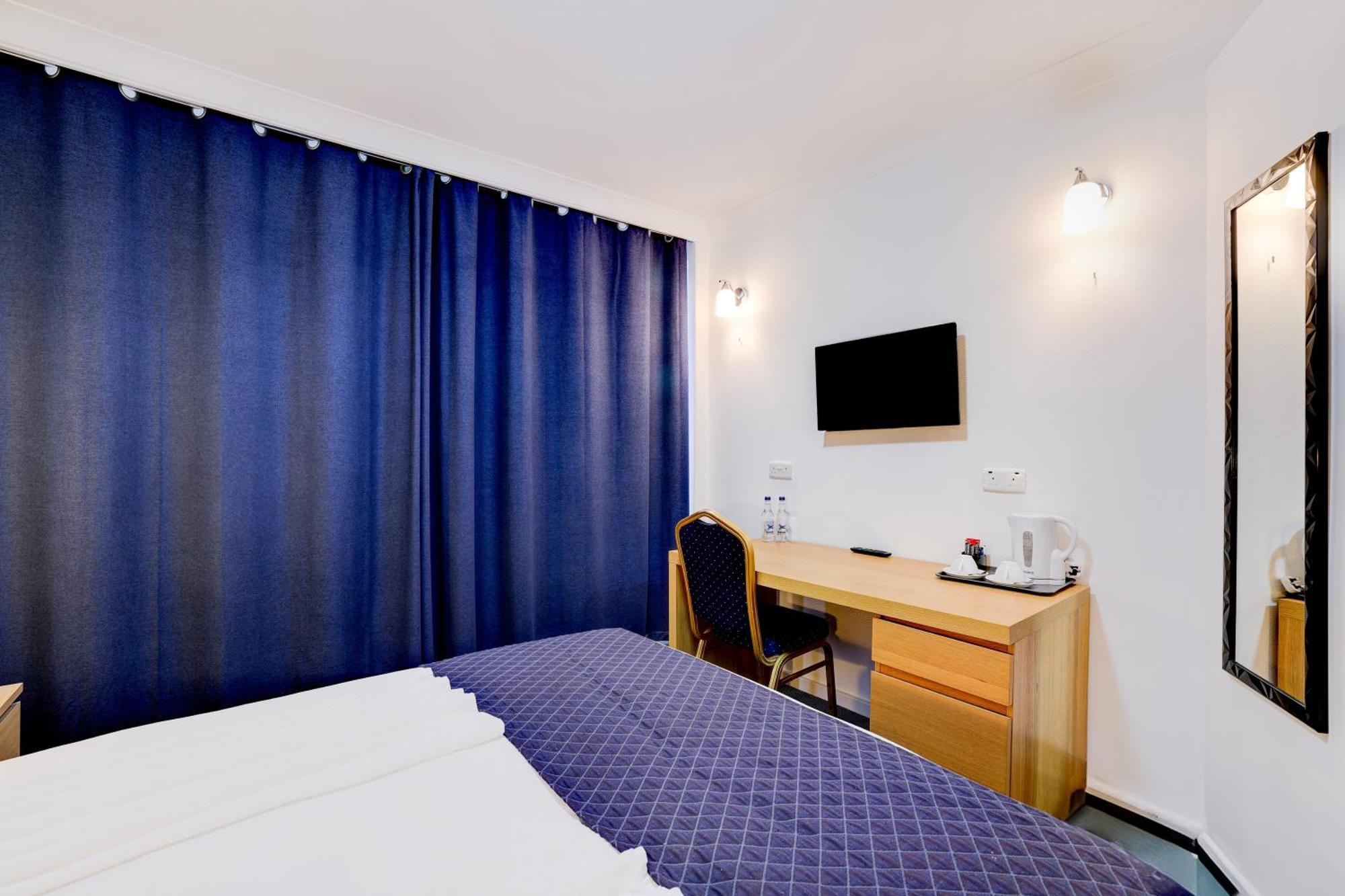 Deluxe Twin Room,1658068216:JPEG